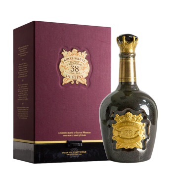 ROYAL SALUTE 38Y